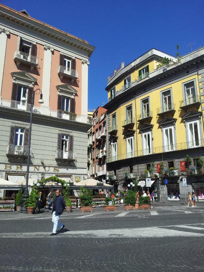 Appartement Edoardo Al Plebiscito Napels